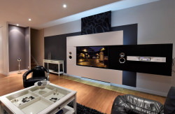 Création d'un meuble TV personnalisé et sur-mesure  